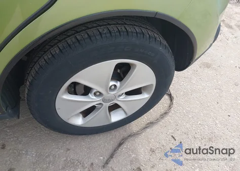 2015 Kia Soul from USA, damaged, VIN KNDJN2A29F7806730